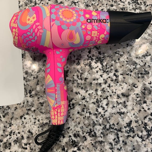 amika Accessories - Limited edition Amika travel hair dryer
